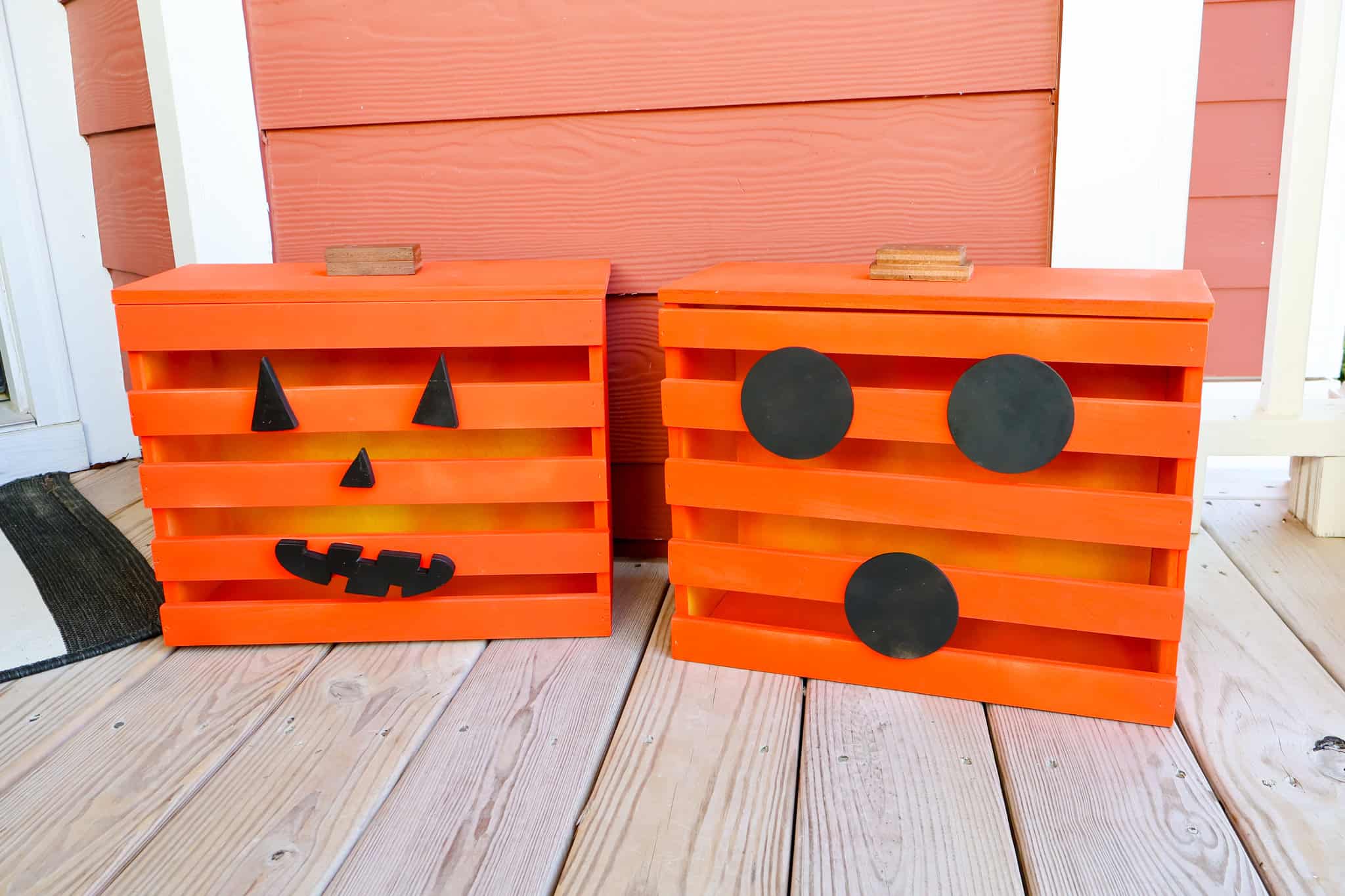 DIY crate jack-o-lantern - Charleston Crafted