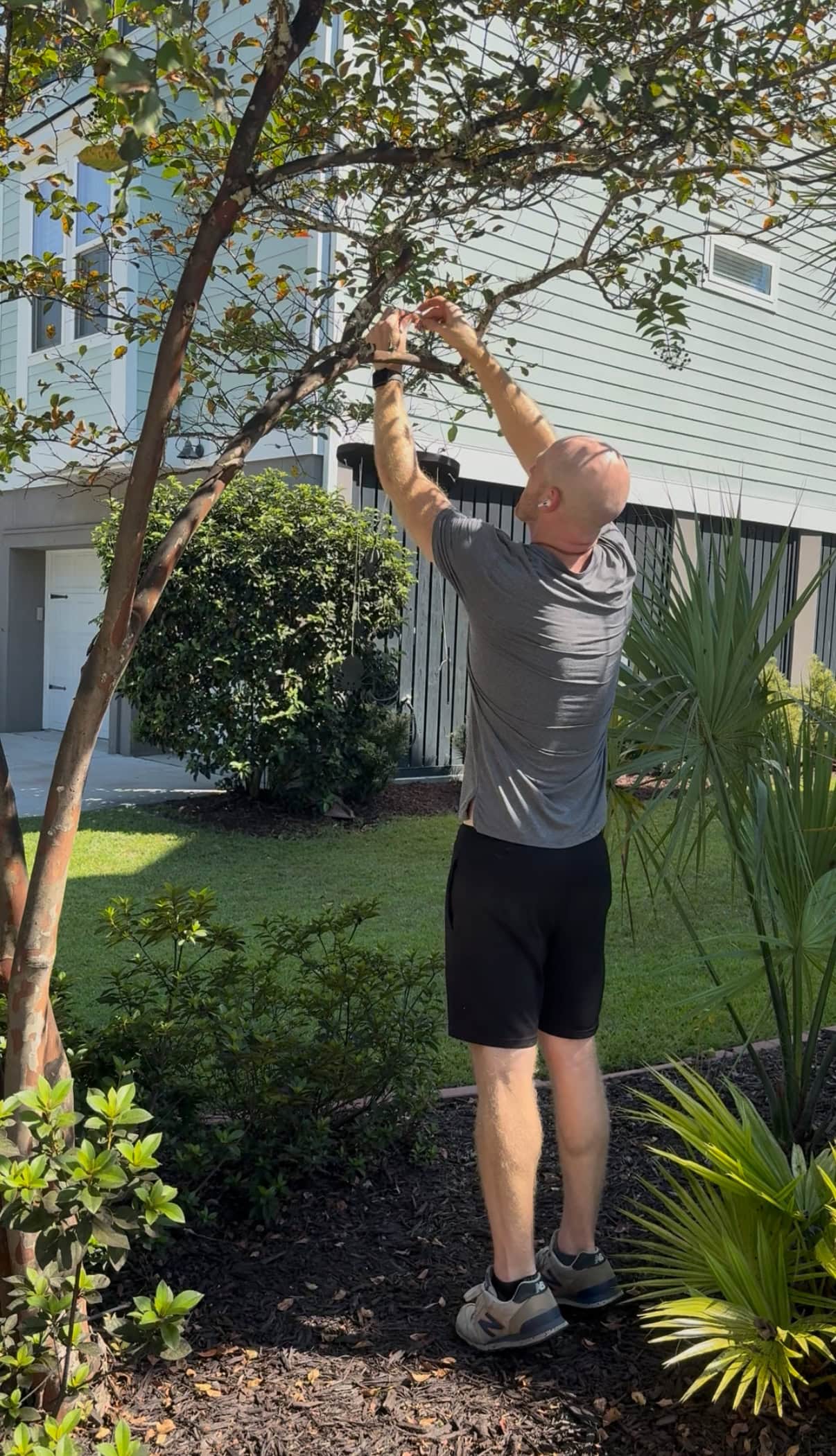 DIY wooden spider mobile - Charleston Crafted