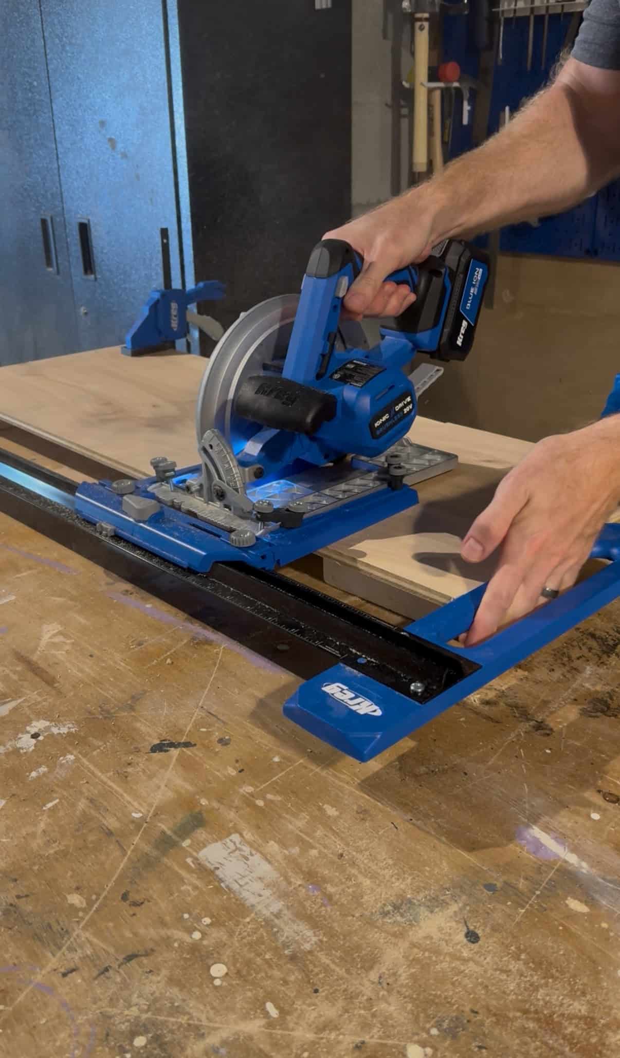 Kreg circular saw in use